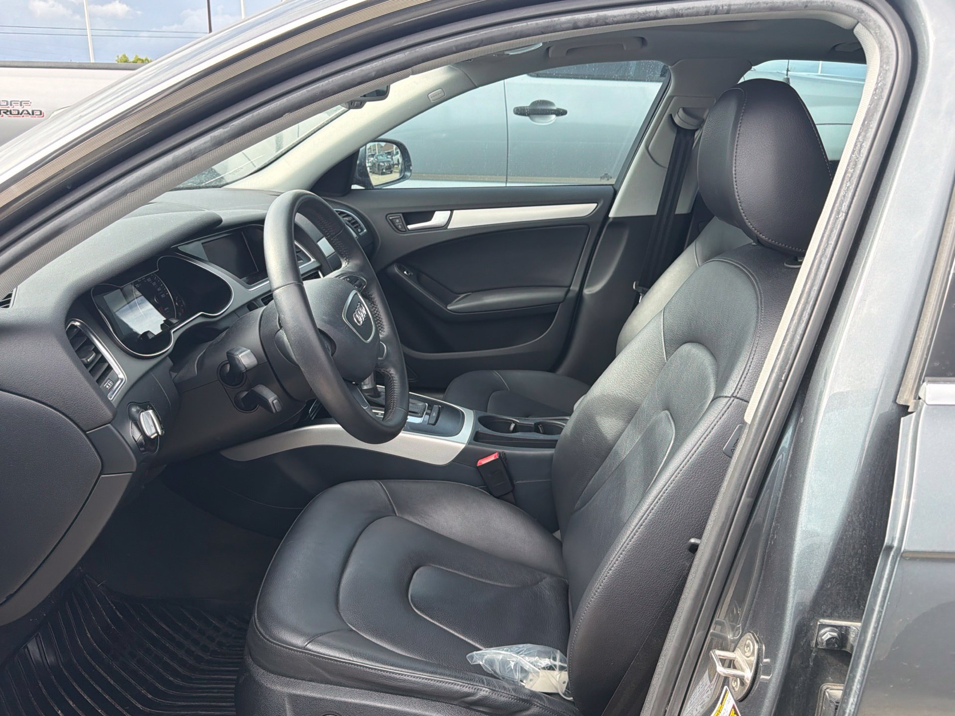 Used 2014 Audi A4 2.0T Premium Plus FWD image 11