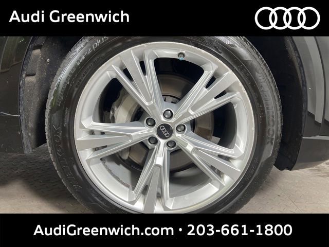 Used 2023 Audi Q8 Premium w/ Convenience Package AWD/4WD image 9