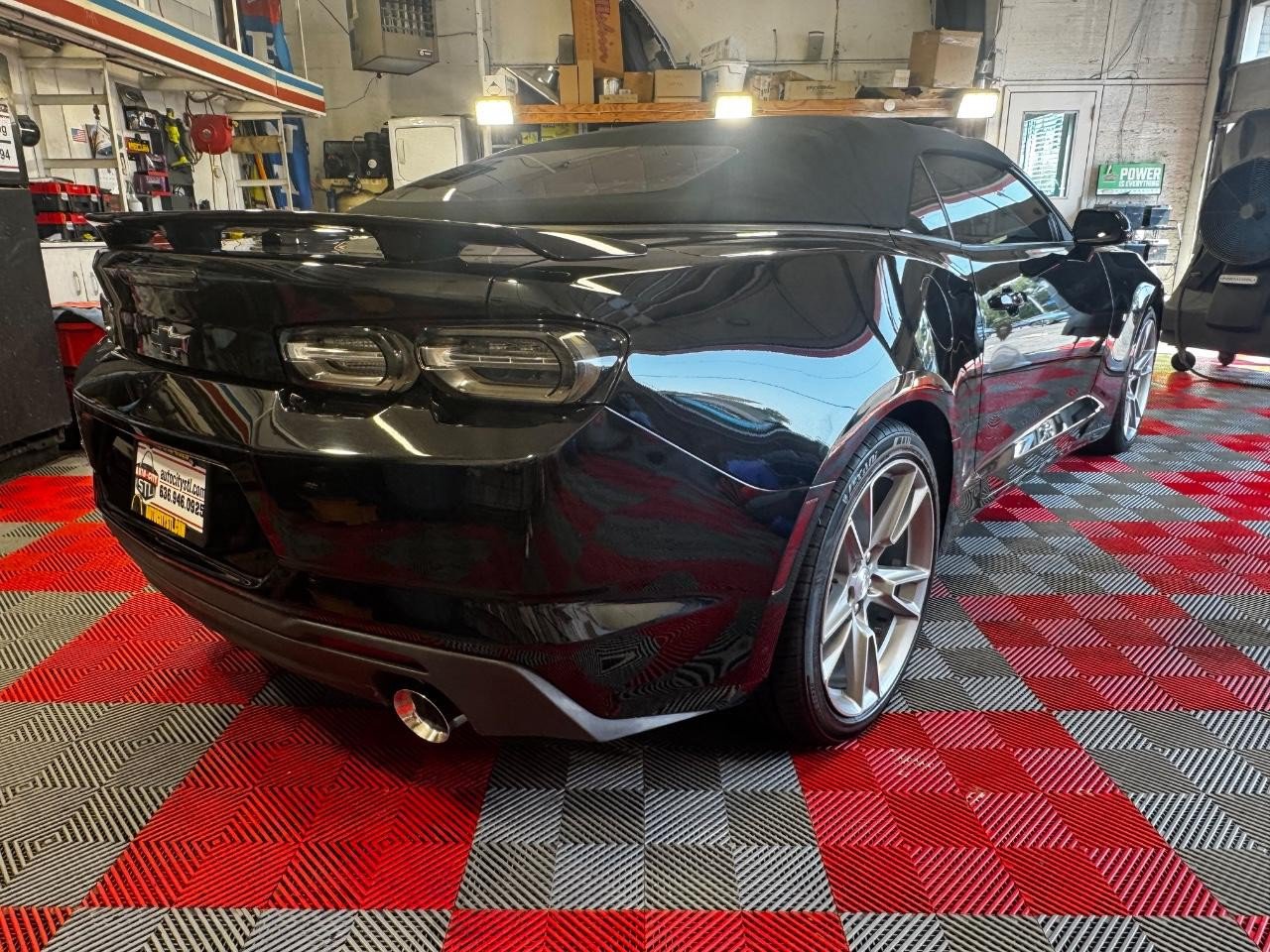 Used 2022 Chevrolet Camaro LT w/ RS Package RWD image 7