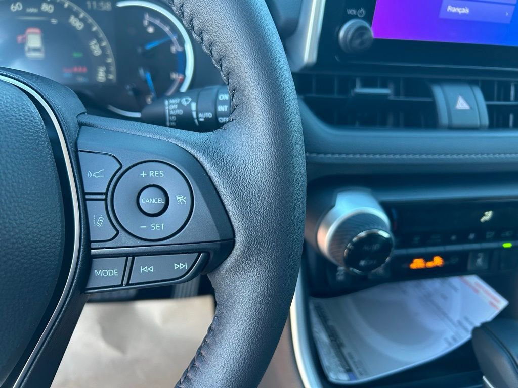 New 2025 Toyota RAV4 XLE image 17