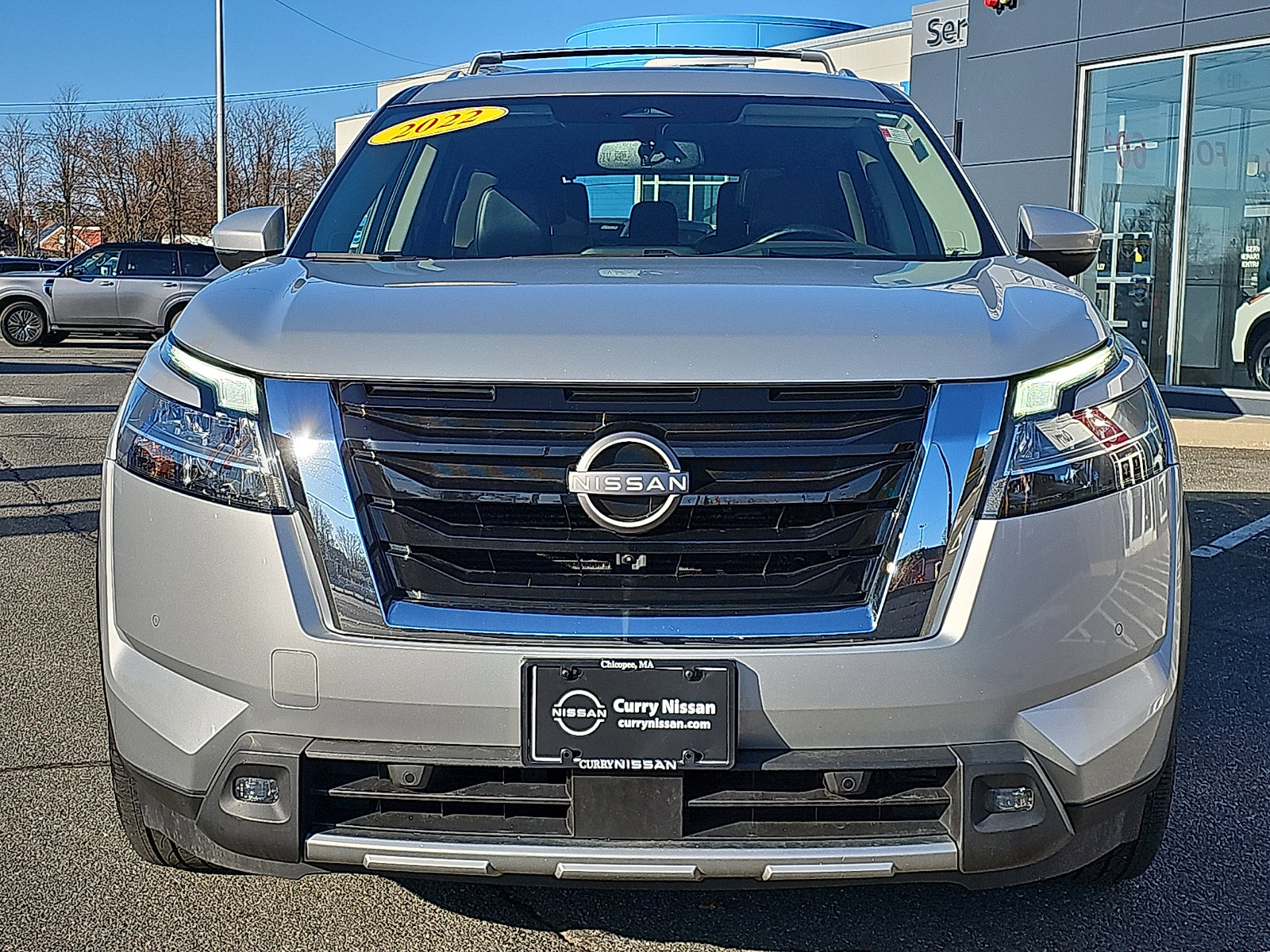 Used 2022 Nissan Pathfinder Platinum w/ Cargo Package image 2