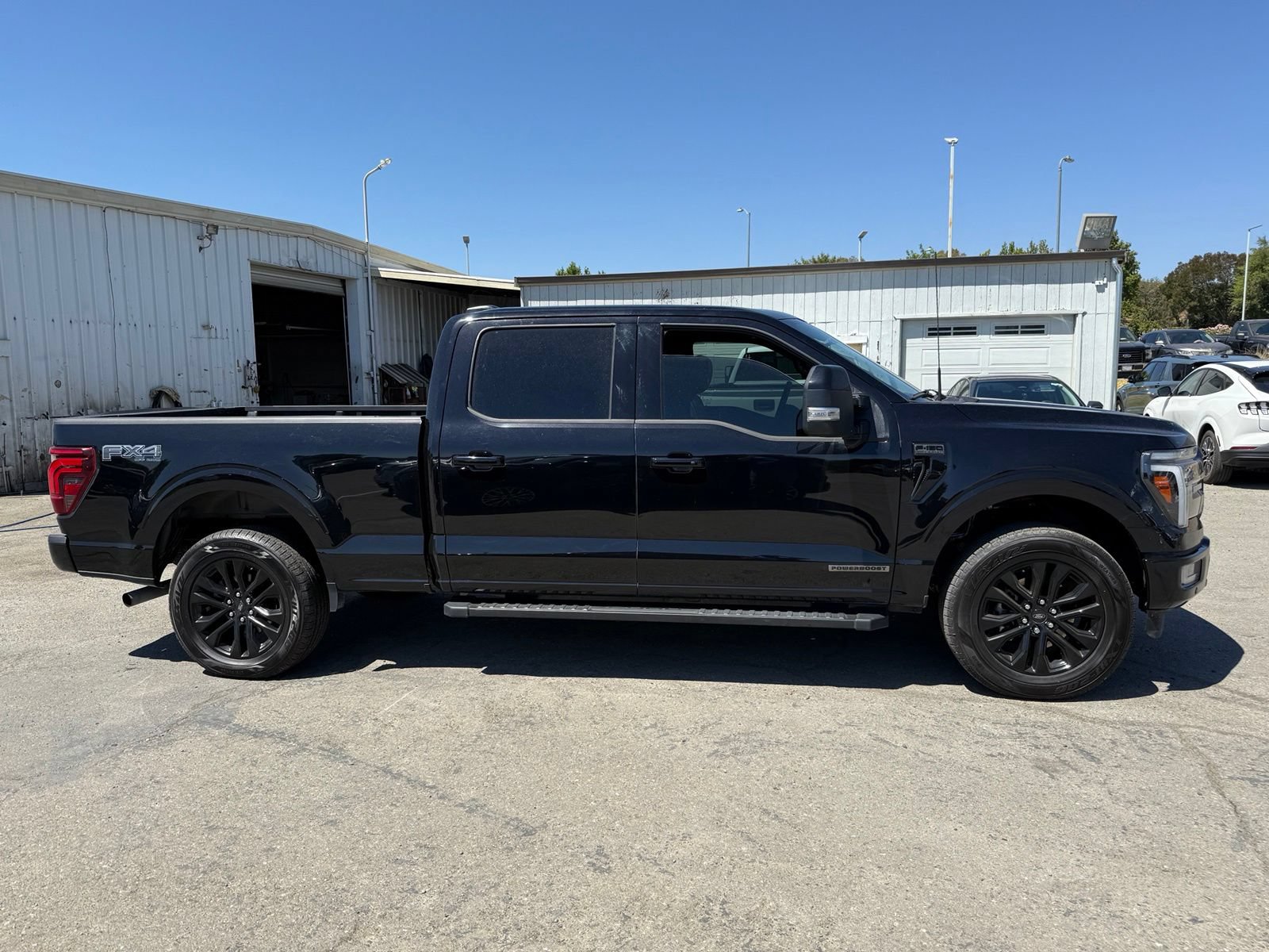 Used 2024 Ford F150 Lariat w/ Bed Utility Package AWD/4WD image 7
