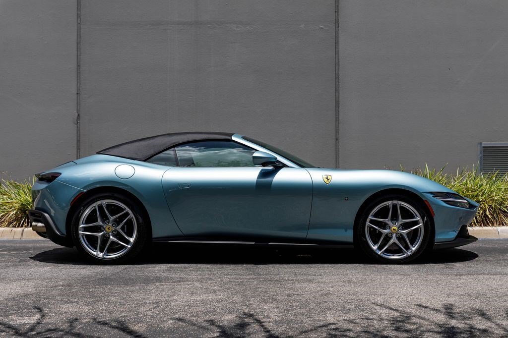 Used 2026 Ferrari Roma Spider RWD image 6