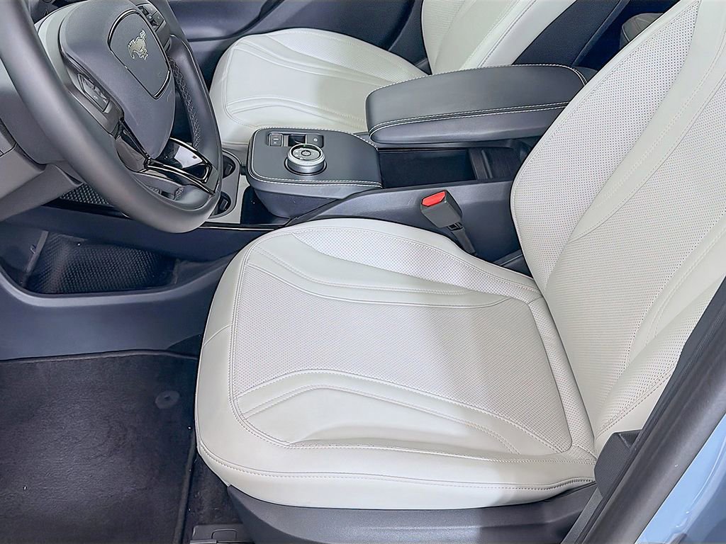 Used 2024 Ford Mustang Mach-E Premium image 23