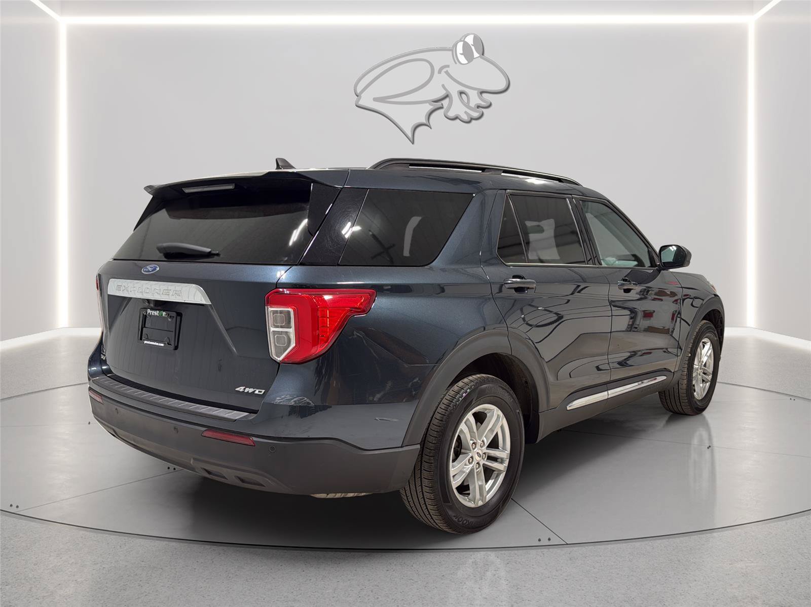 Certified 2023 Ford Explorer XLT AWD/4WD image 5