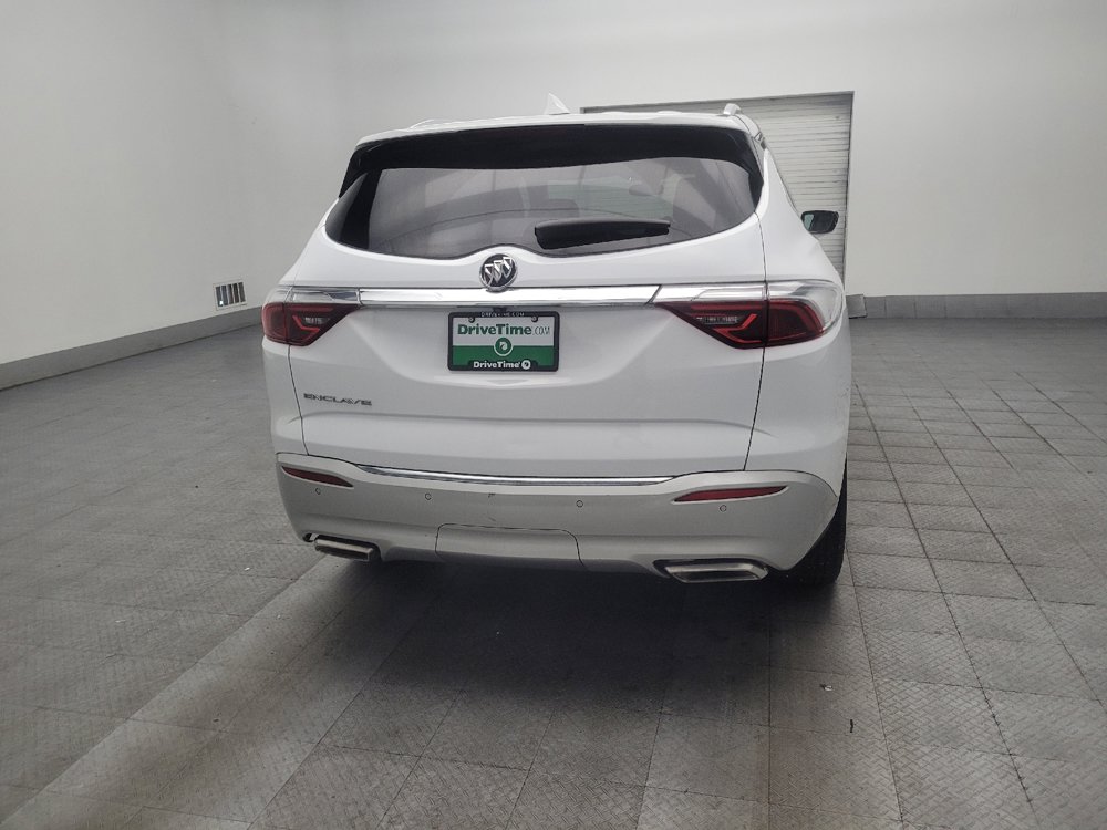 Used 2023 Buick Enclave Essence w/ Experience Buick Package FWD image 7