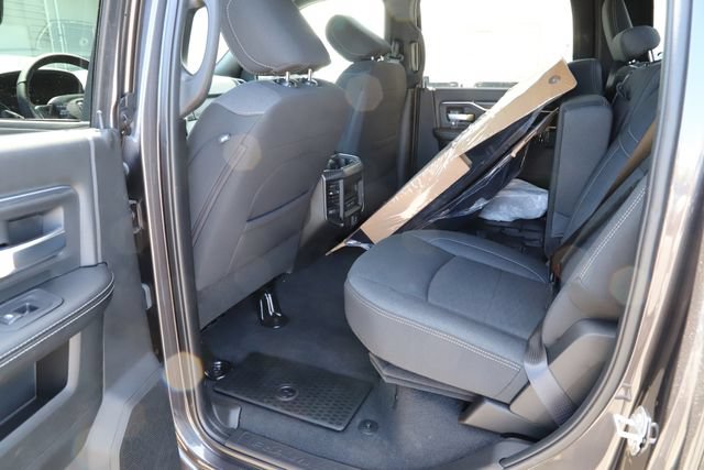 New 2026 RAM 2500 Big Horn AWD/4WD image 19