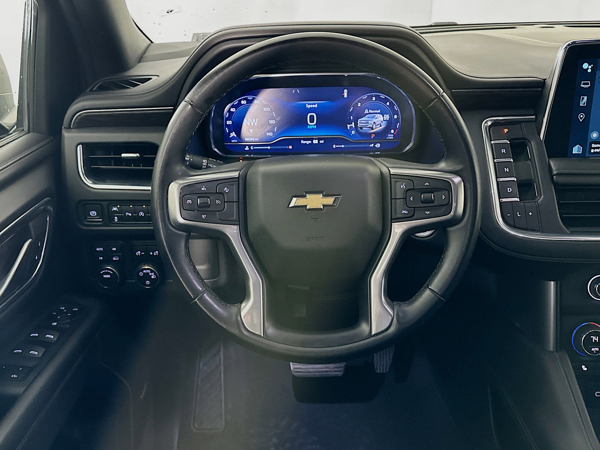 Used 2024 Chevrolet Tahoe LT image 17