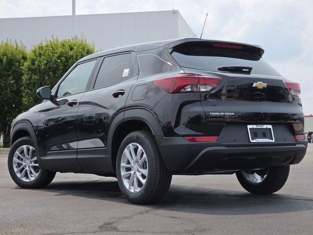 New 2026 Chevrolet TrailBlazer LS w/ LS Convenience Package FWD image 11