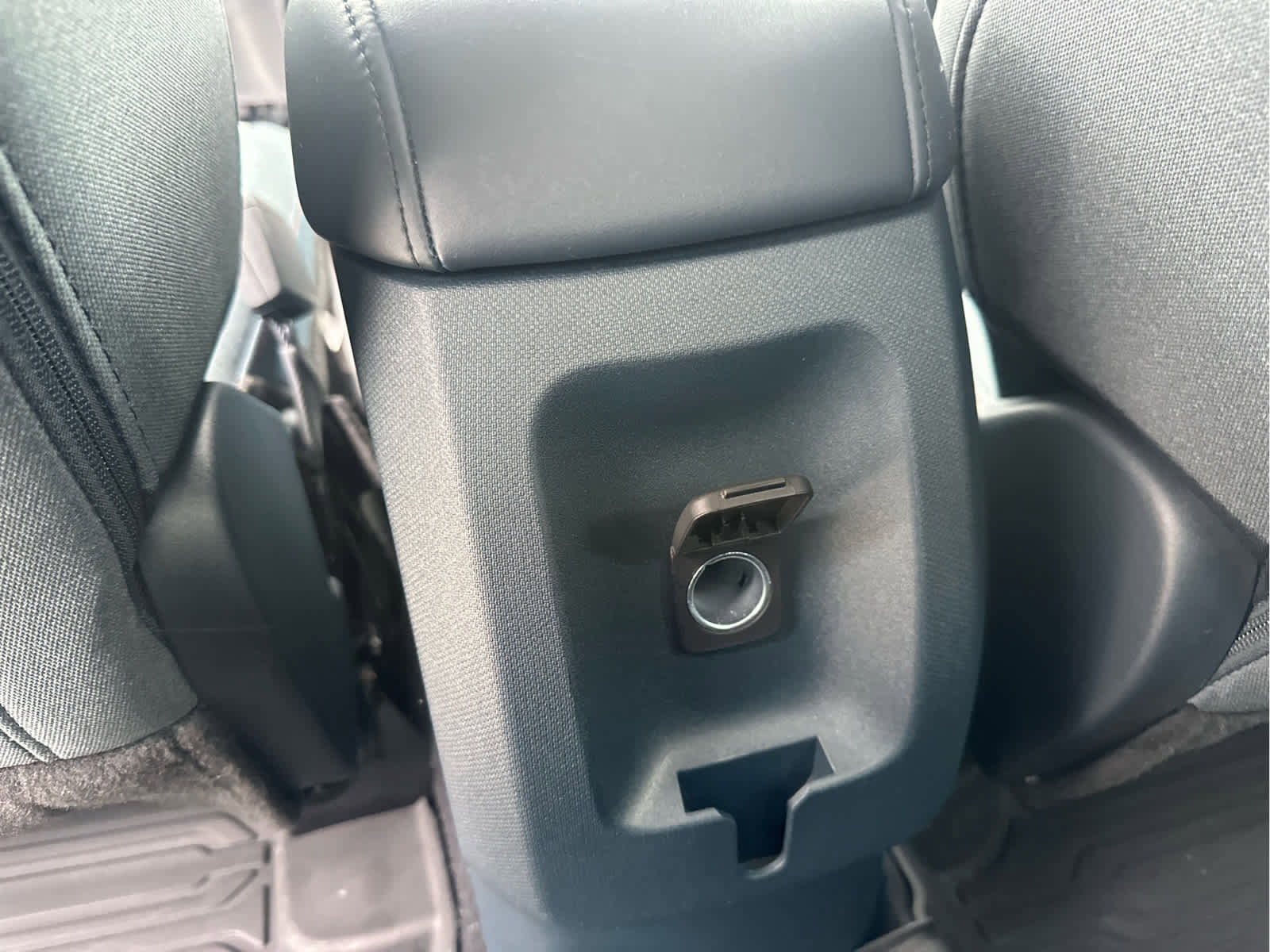 Used 2024 Ford Maverick XLT image 35