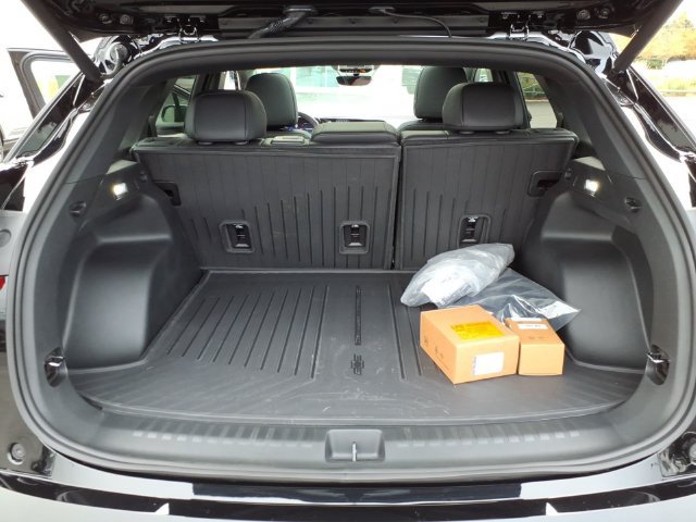 New 2027 Chevrolet Blazer EV RS AWD/4WD image 11