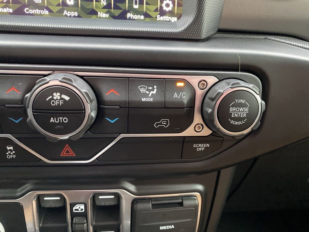 Used 2021 Jeep Gladiator Rubicon image 24