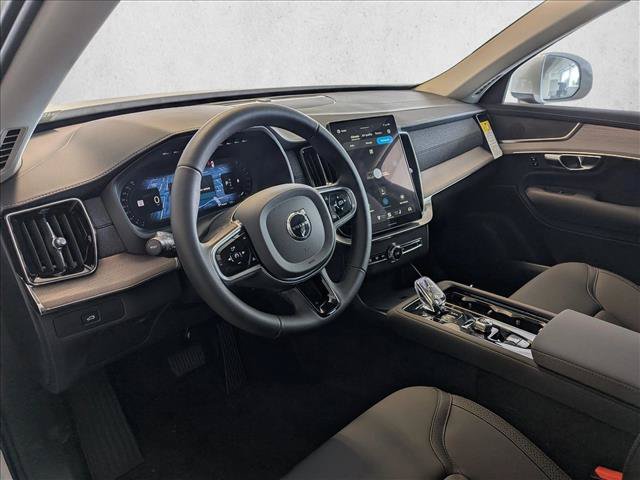 New 2026 Volvo XC90 B5 Core AWD/4WD image 3