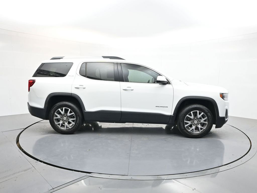Used 2023 GMC Acadia SLE w/ Driver Convenience Package FWD image 8