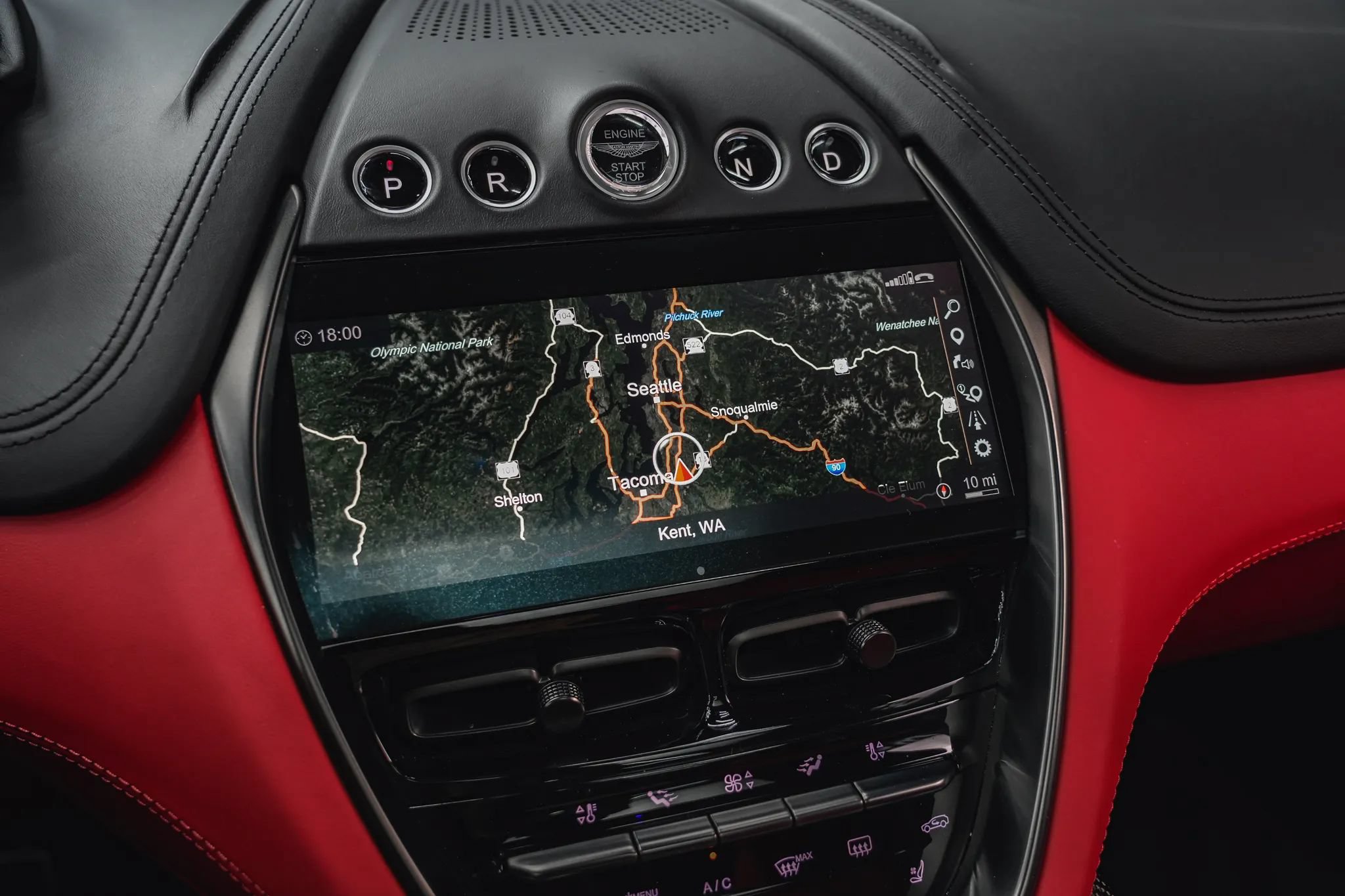 Used 2021 Aston Martin DBX AWD/4WD image 67
