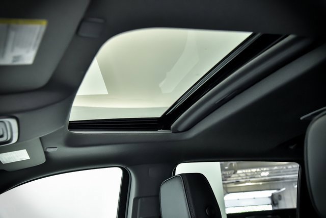 New 2026 GMC Sierra 1500 Denali w/ Denali Reserve Package image 9