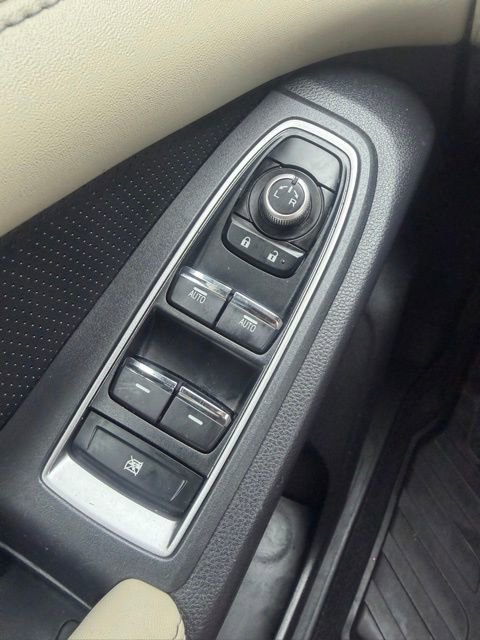 Used 2023 Subaru Ascent Limited AWD/4WD image 17