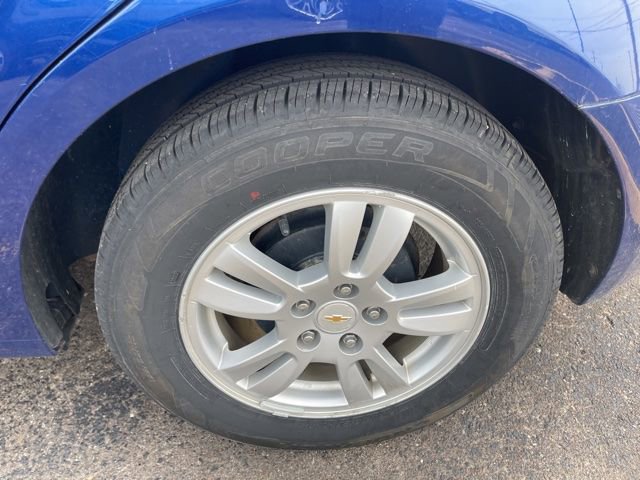 Used 2012 Chevrolet Sonic LT image 16