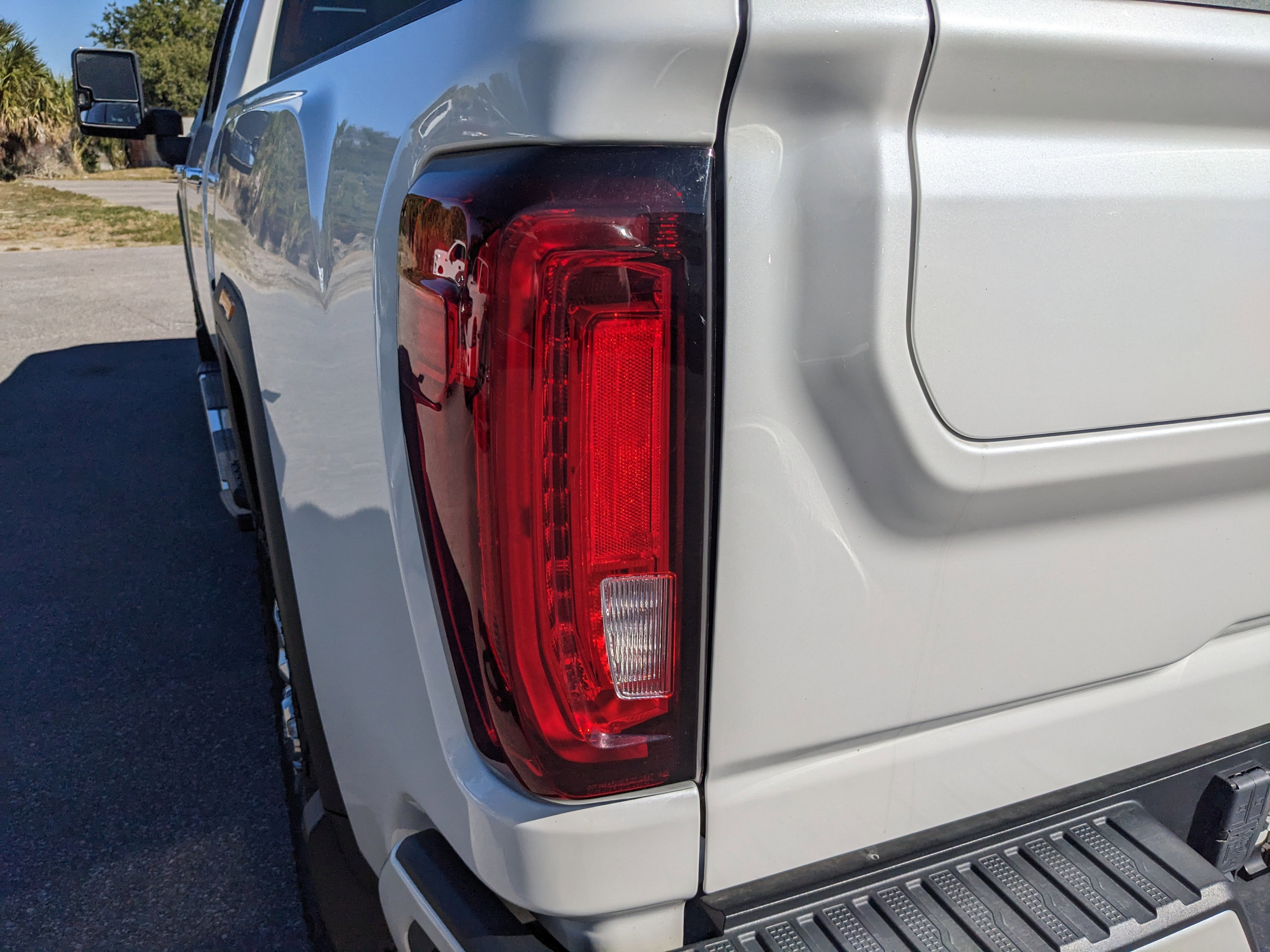 Used 2022 GMC Sierra 2500 Denali image 12