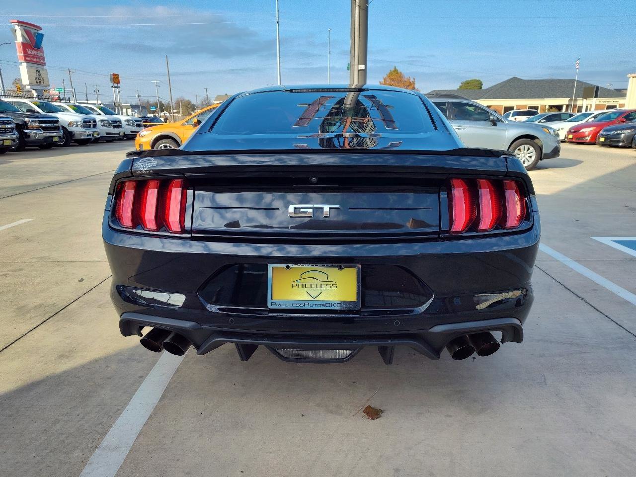 Used 2018 Ford Mustang GT RWD image 6