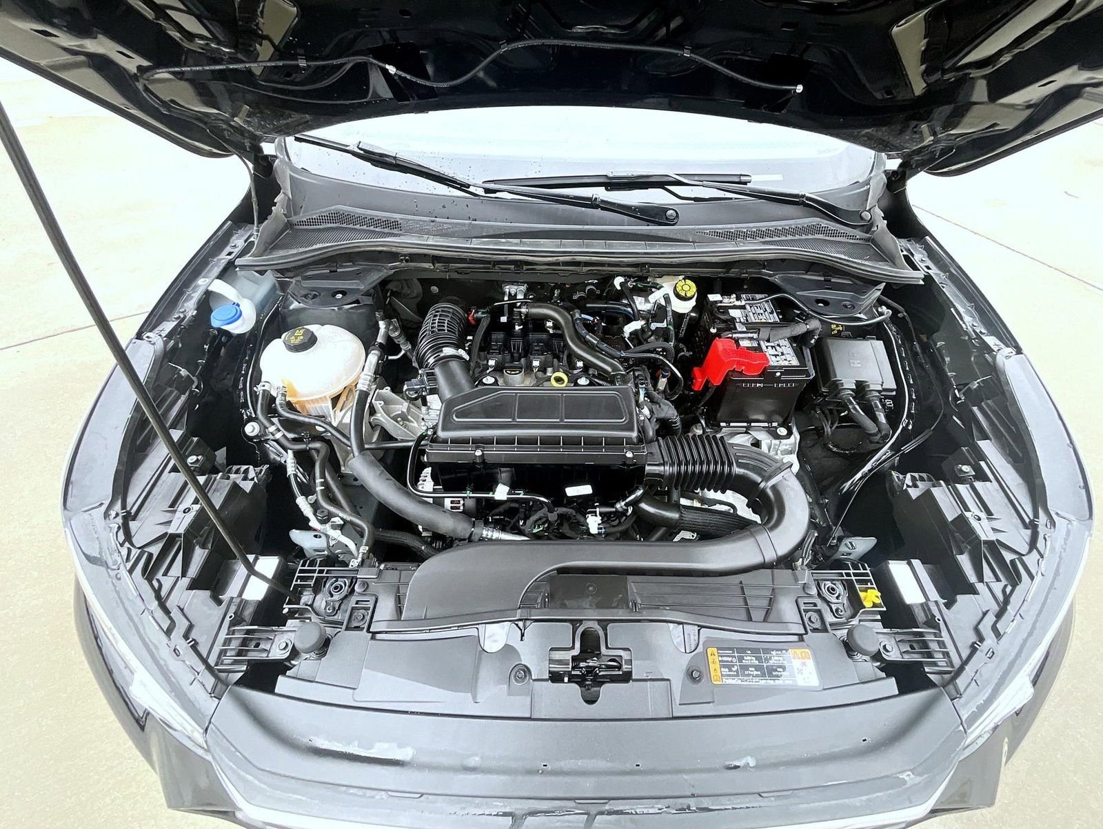 Used 2025 Ford Escape ST-Line image 27