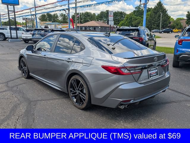 Used 2025 Toyota Camry XSE FWD image 6