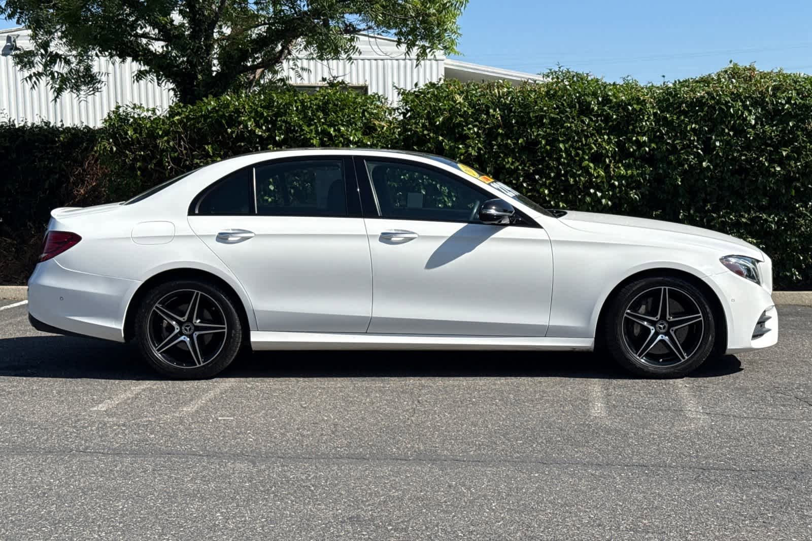 Certified 2019 Mercedes-Benz E 300 image 2