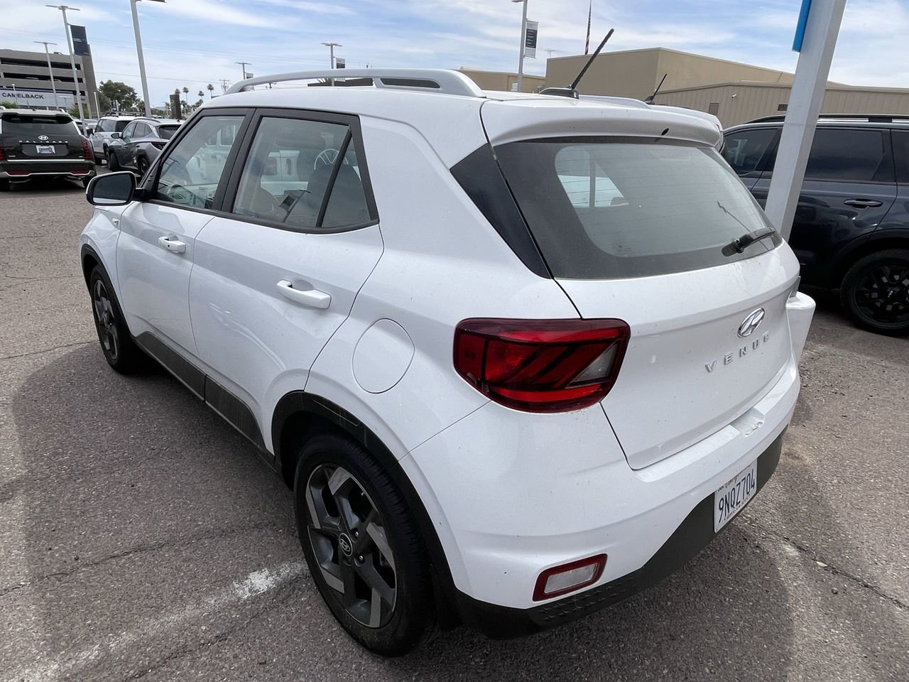 Certified 2024 Hyundai Venue SEL image 11