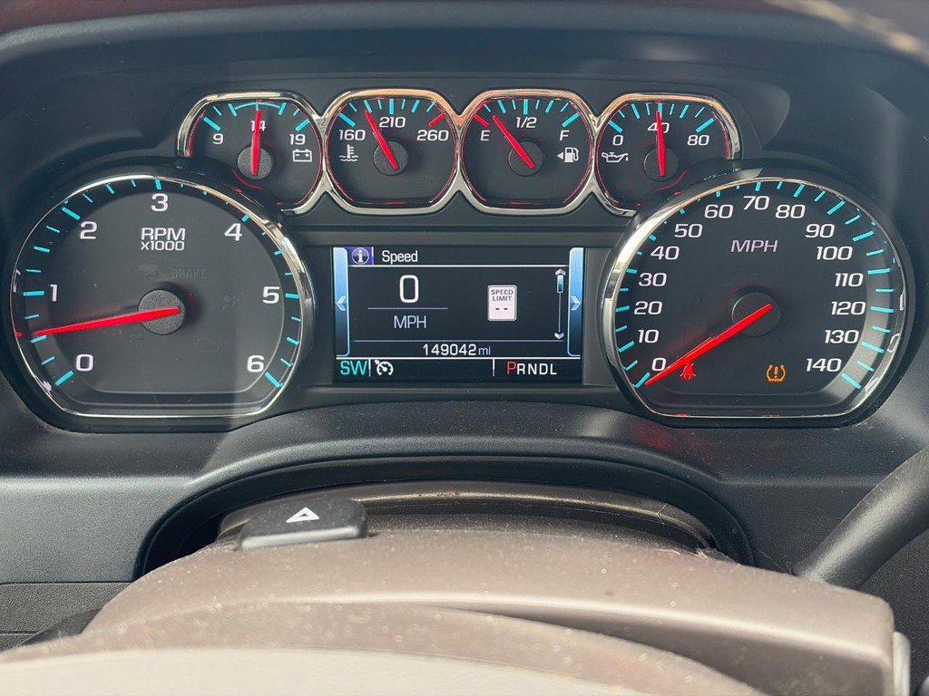 Used 2018 Chevrolet Silverado 1500 High Country AWD/4WD image 4