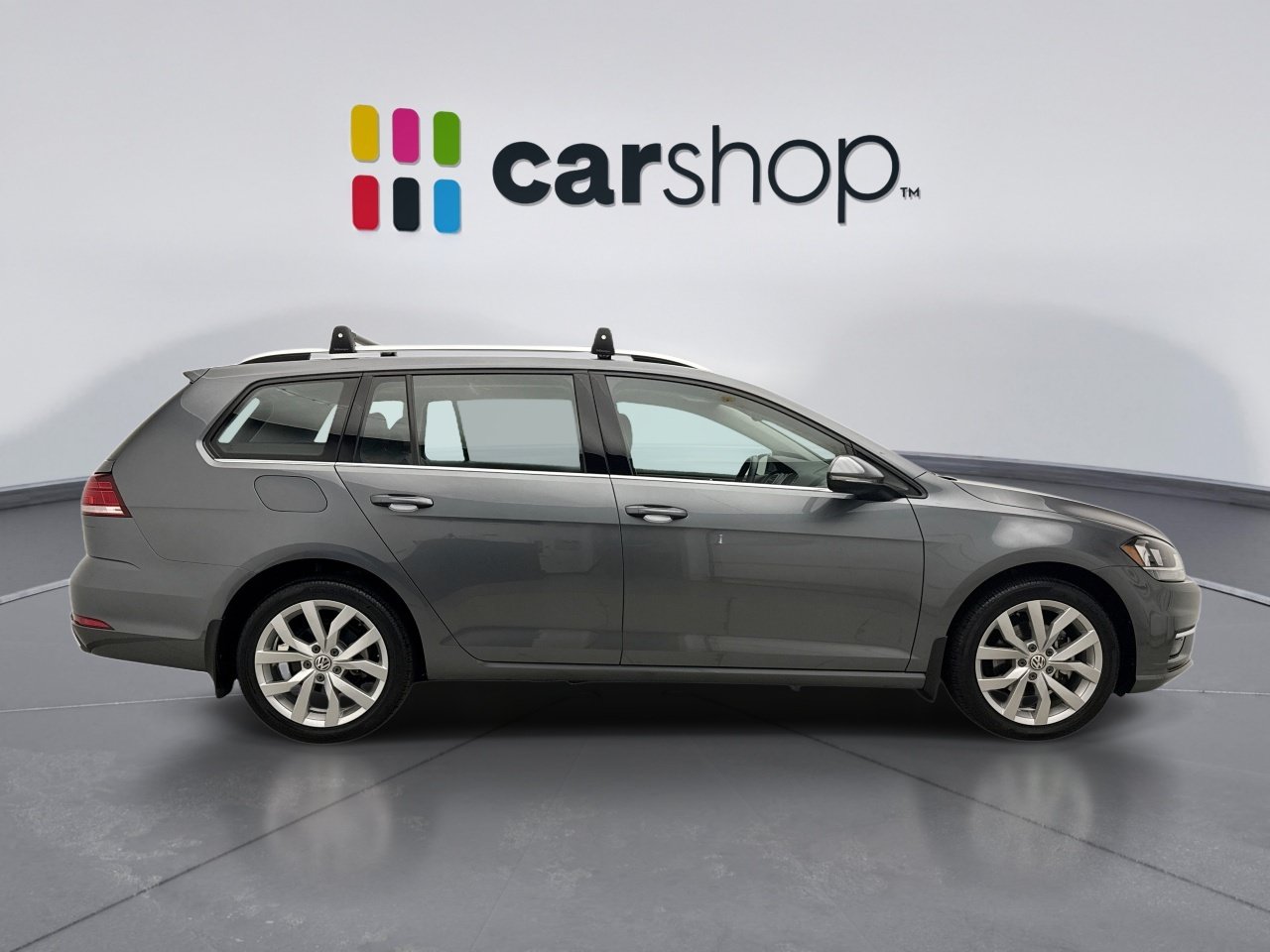 Used 2018 Volkswagen Golf SEL FWD image 6