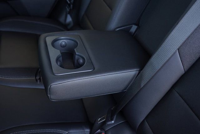 New 2025 Chevrolet Equinox EV LT image 24