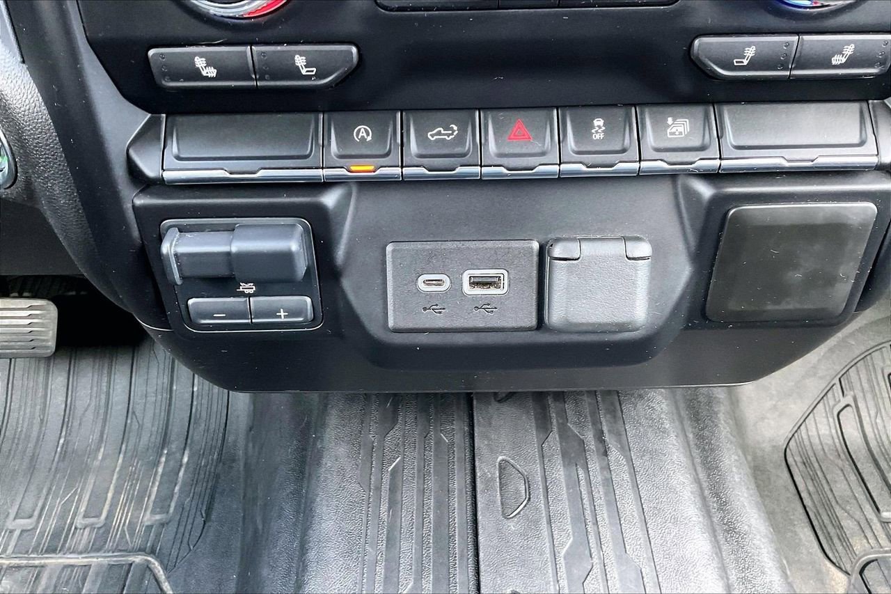 Used 2021 GMC Sierra 1500 Elevation image 17