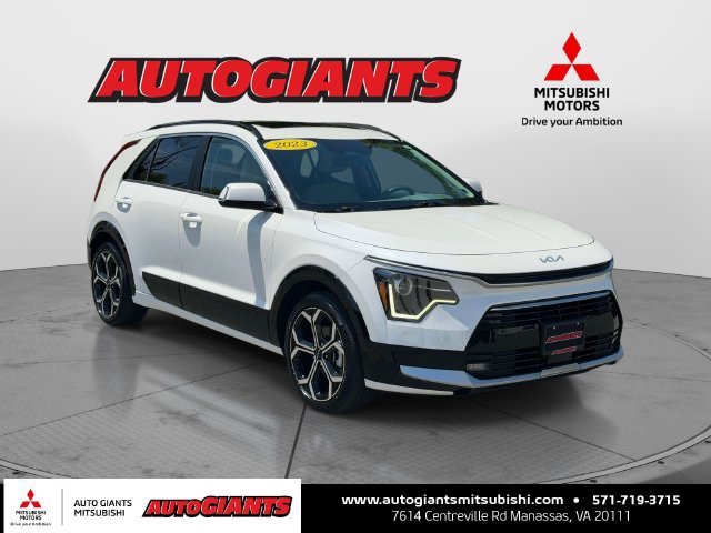 Used 2023 Kia Niro EX Touring