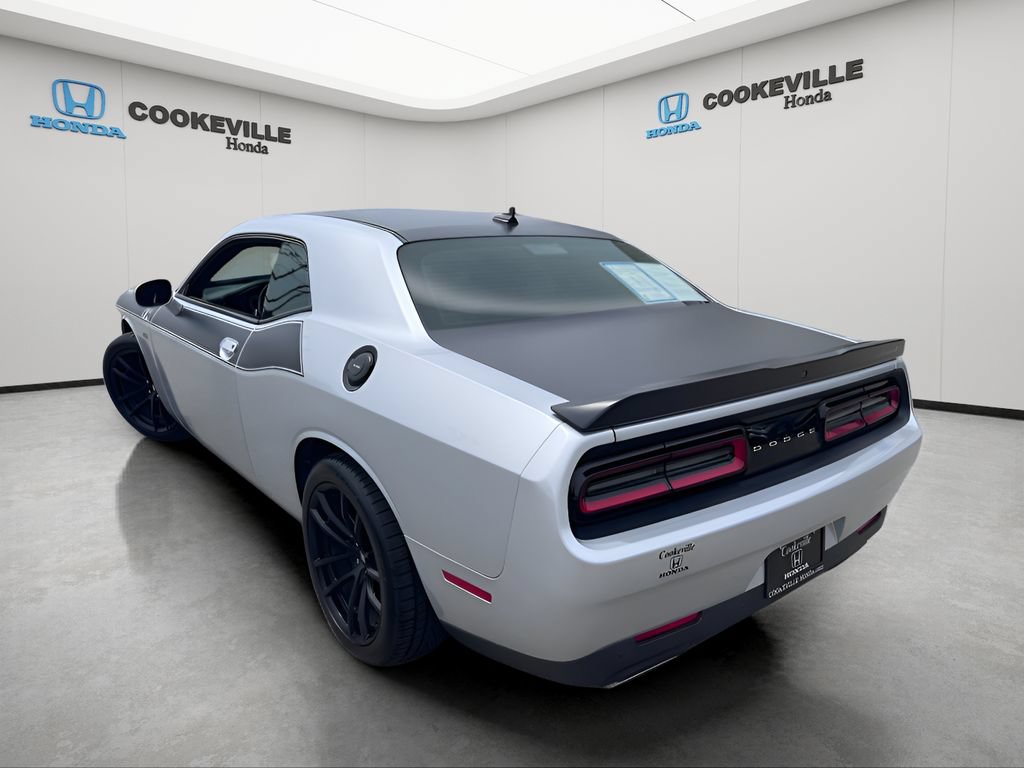 Used 2020 Dodge Challenger R/T Scat Pack w/ T/A Package RWD image 9