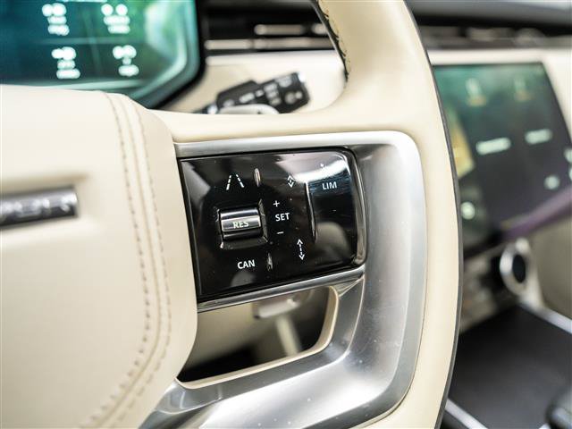 Used 2023 Land Rover Range Rover SE AWD/4WD image 19
