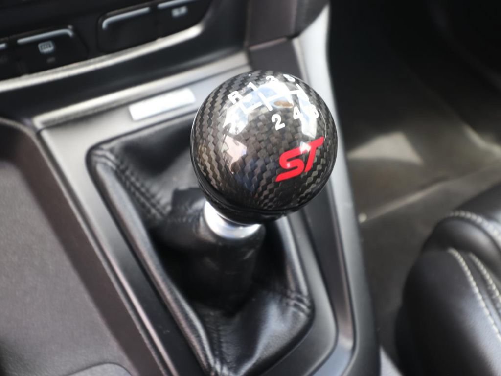 Used 2014 Ford Focus ST w/ Equipment Group 202A FWD image 20