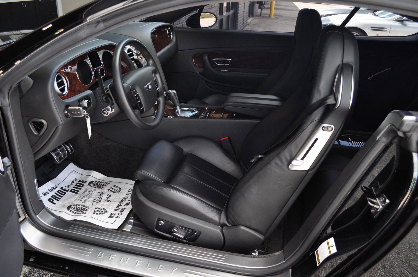 Used 2007 Bentley Continental GT image 28