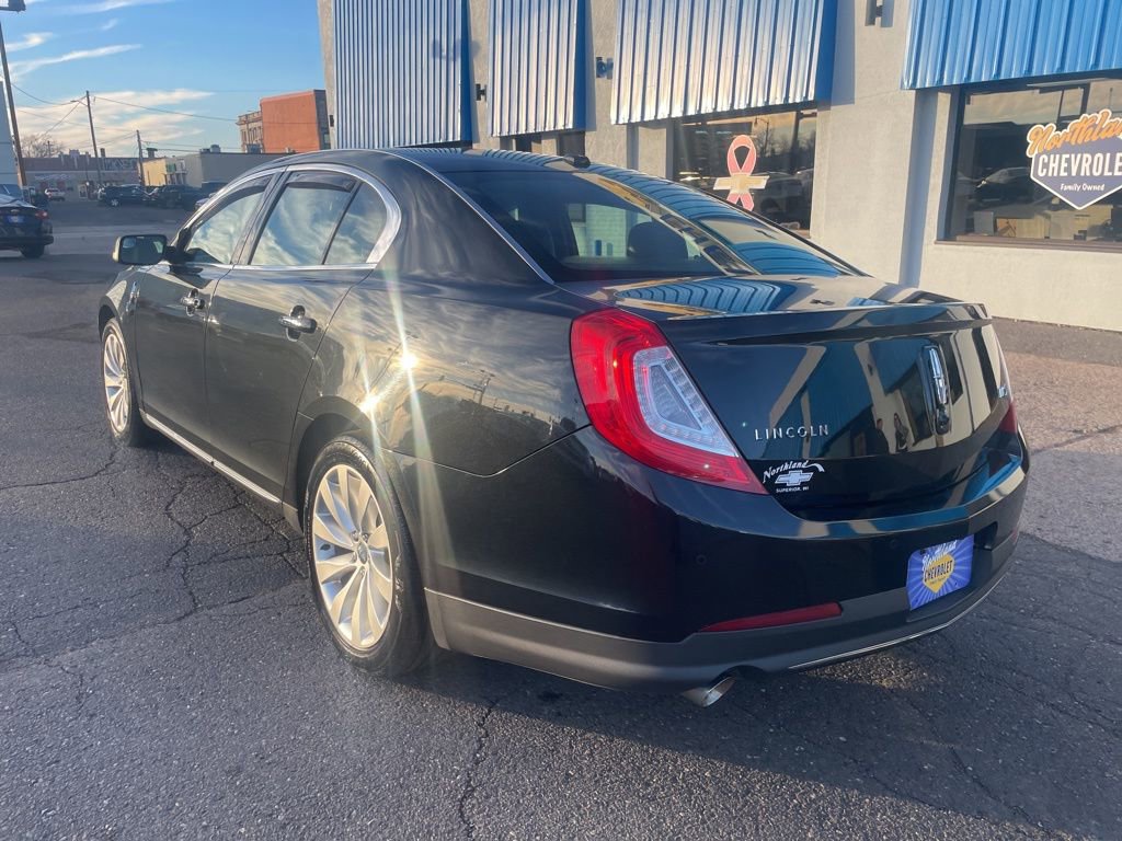 Used 2014 Lincoln MKS image 7