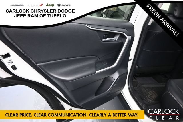Used 2019 Toyota RAV4 XLE Premium w/ Cold Weather Package FWD image 26