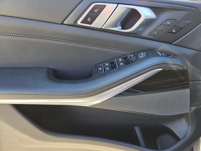 Used 2024 BMW X5 xDrive40i image 24