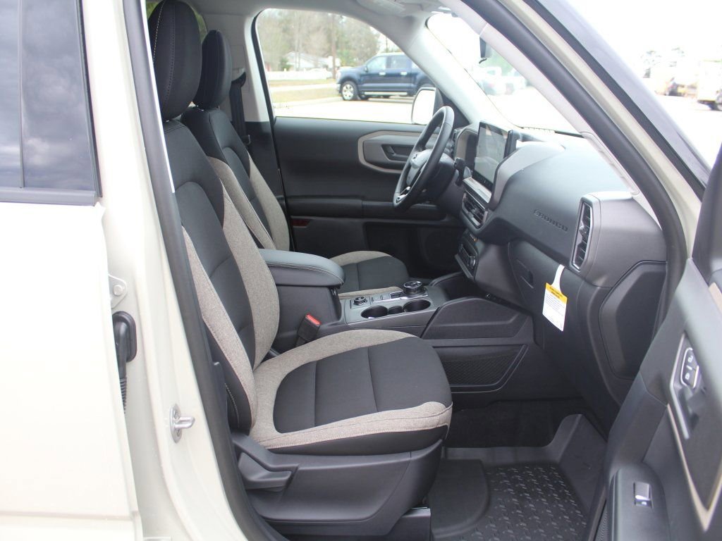 New 2025 Ford Bronco Sport Big Bend w/ Convenience Package AWD/4WD image 13