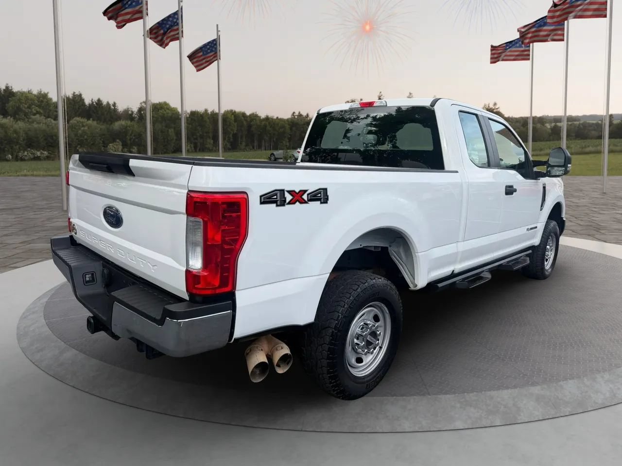 Used 2017 Ford F250 XL w/ Power Equipment Group AWD/4WD image 5