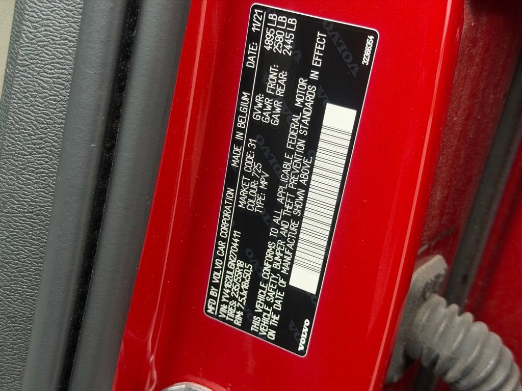 Used 2022 Volvo XC40 T5 Inscription image 24