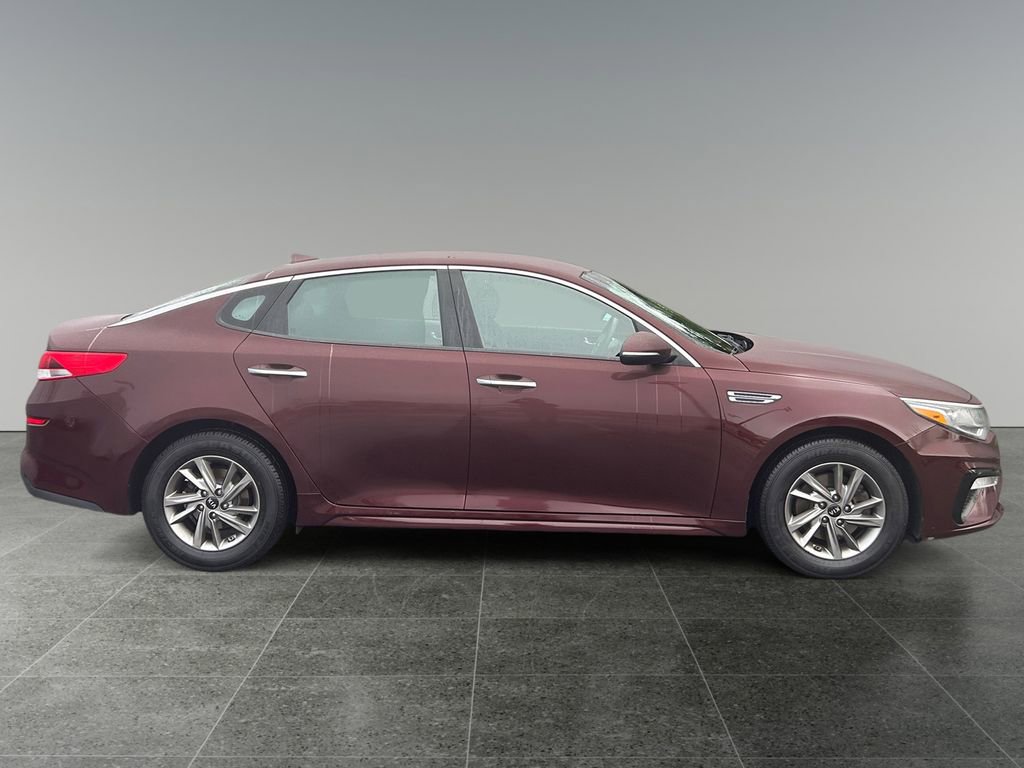Used 2020 Kia Optima LX image 8