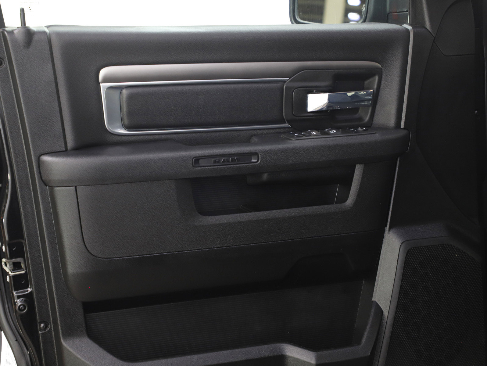 Used 2022 RAM 1500 Classic Warlock image 21