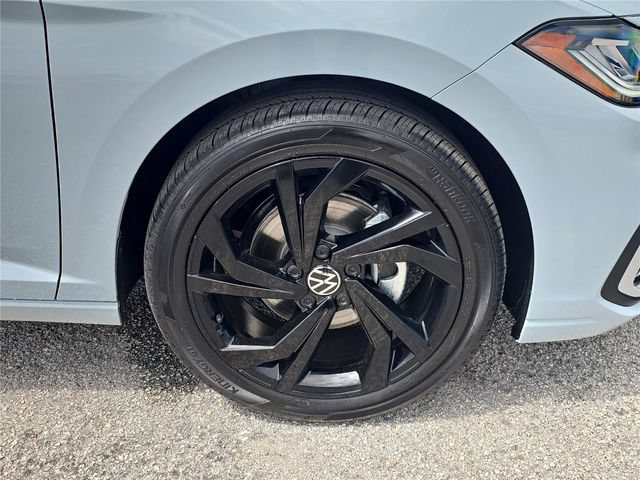 New 2026 Volkswagen Jetta SE FWD image 24