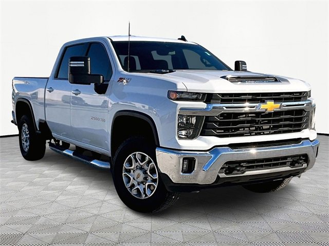 Used 2025 Chevrolet Silverado 2500 LT