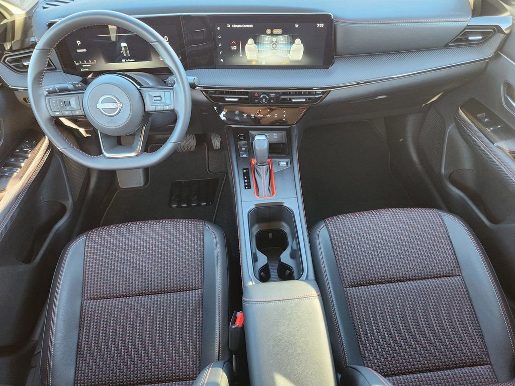 New 2025 Nissan Kicks SR image 9
