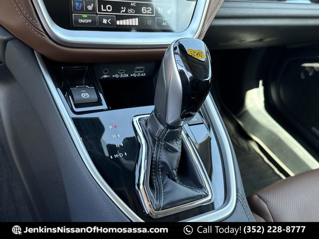 Used 2025 Subaru Outback Touring XT image 39