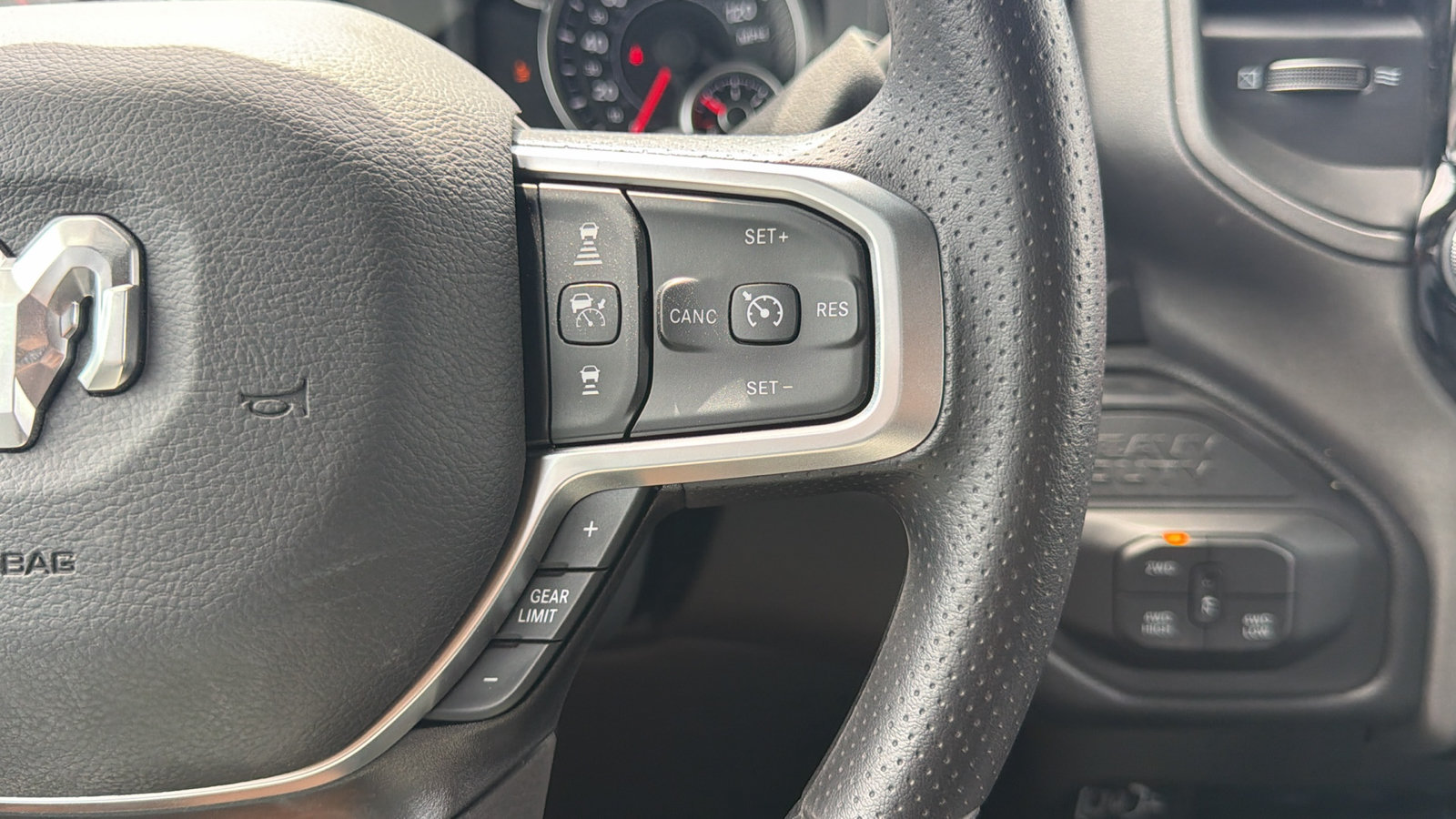 New 2026 RAM 2500 Tradesman AWD/4WD image 19